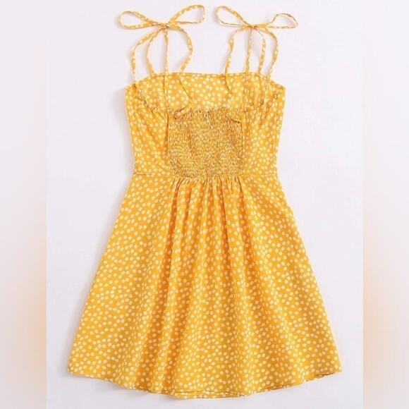 Verdusa Knot Strap Sleeveless Floral Mini Cami Sundress Yellow White Size Small - Picture 2 of 6